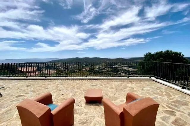 Holiday home Bienvenue Au Paradis, Vue Imprenable Sur Les Iles Bormes-les-Mimosas